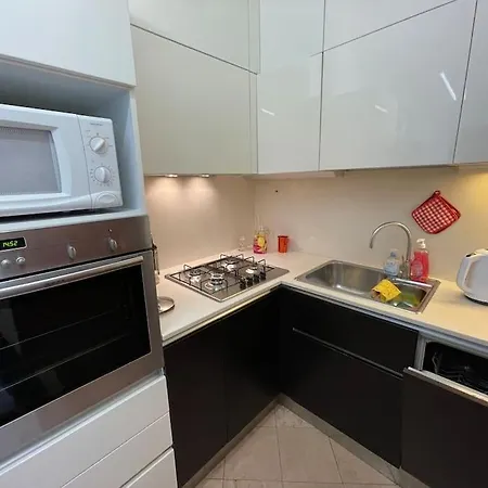 -piazza Mazzini- 120 Mq - 2 - 2 Bagni E Garage * Padua