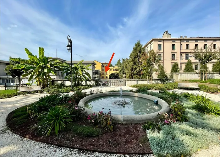 -piazza Mazzini- 120 Mq - 2 - 2 Bagni E Garage * Padova