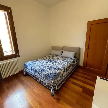 Le Palme - Elegante E Moderno Con Garage Privato