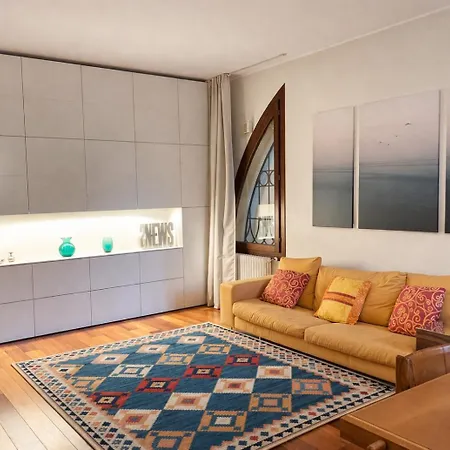 -piazza Mazzini- 120 Mq - 2 - 2 Bagni E Garage * Πάδοβα