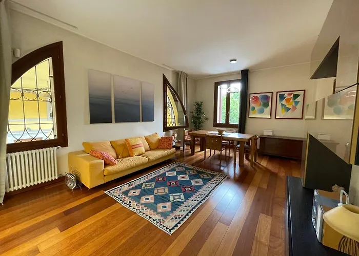 -piazza Mazzini- 120 Mq - 2 - 2 Bagni E Garage * Padua