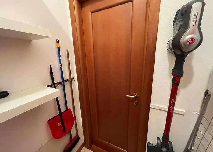 Apartment -piazza Mazzini- 120 Mq - 2 - 2 Bagni E Garage *